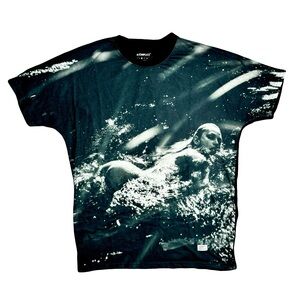 AKOMPLICE BATHE BLACK Graphic T-Shirt